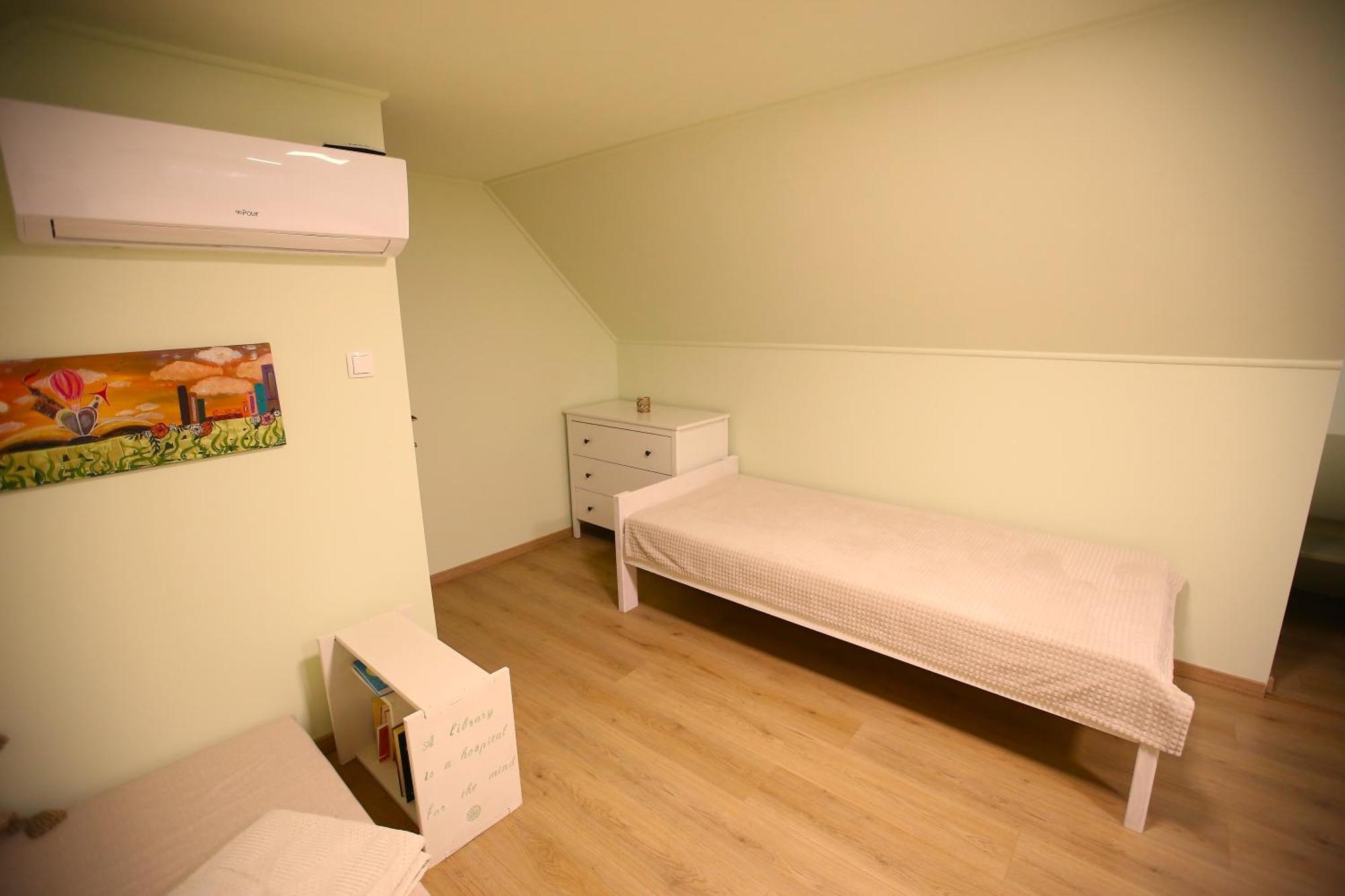 Appartement Góhér pince és vendégház à Csaszartoltes Extérieur photo